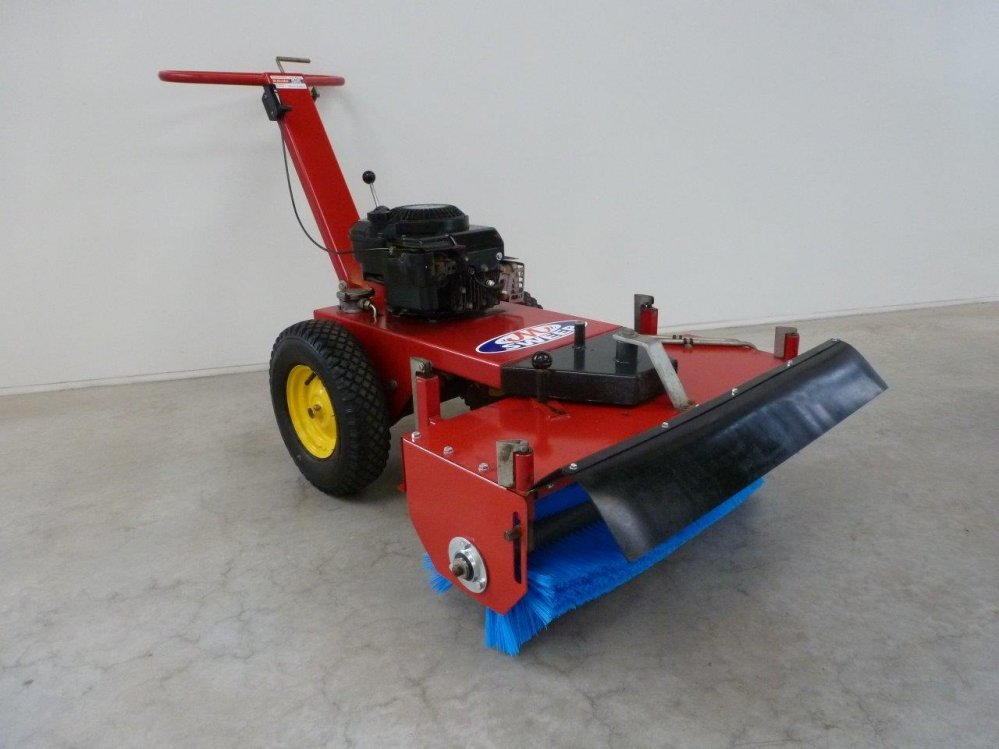 M-Sweep hydraulische motor veegmachine (85cm) 2 | M. Mulder b.v.